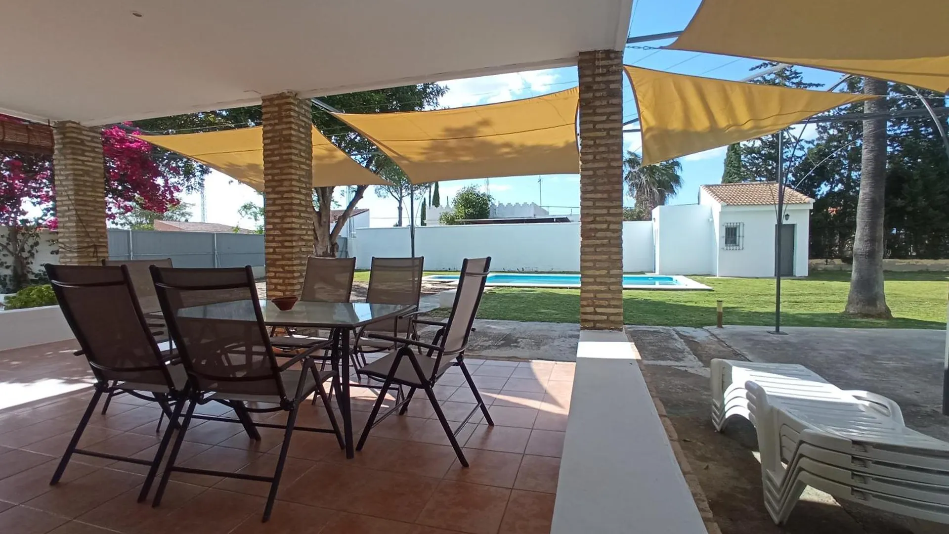 Holiday home Casa Rural El Algarrobo Utrera Spain